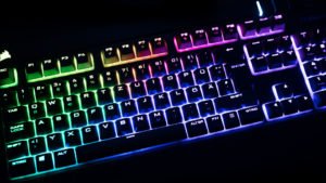 Corsair STRAFE Gaming RGB Tastatur im Test Review Cherry MX Brow